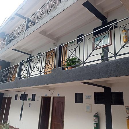 Hotel Los Toboganes Honda  Extérieur photo