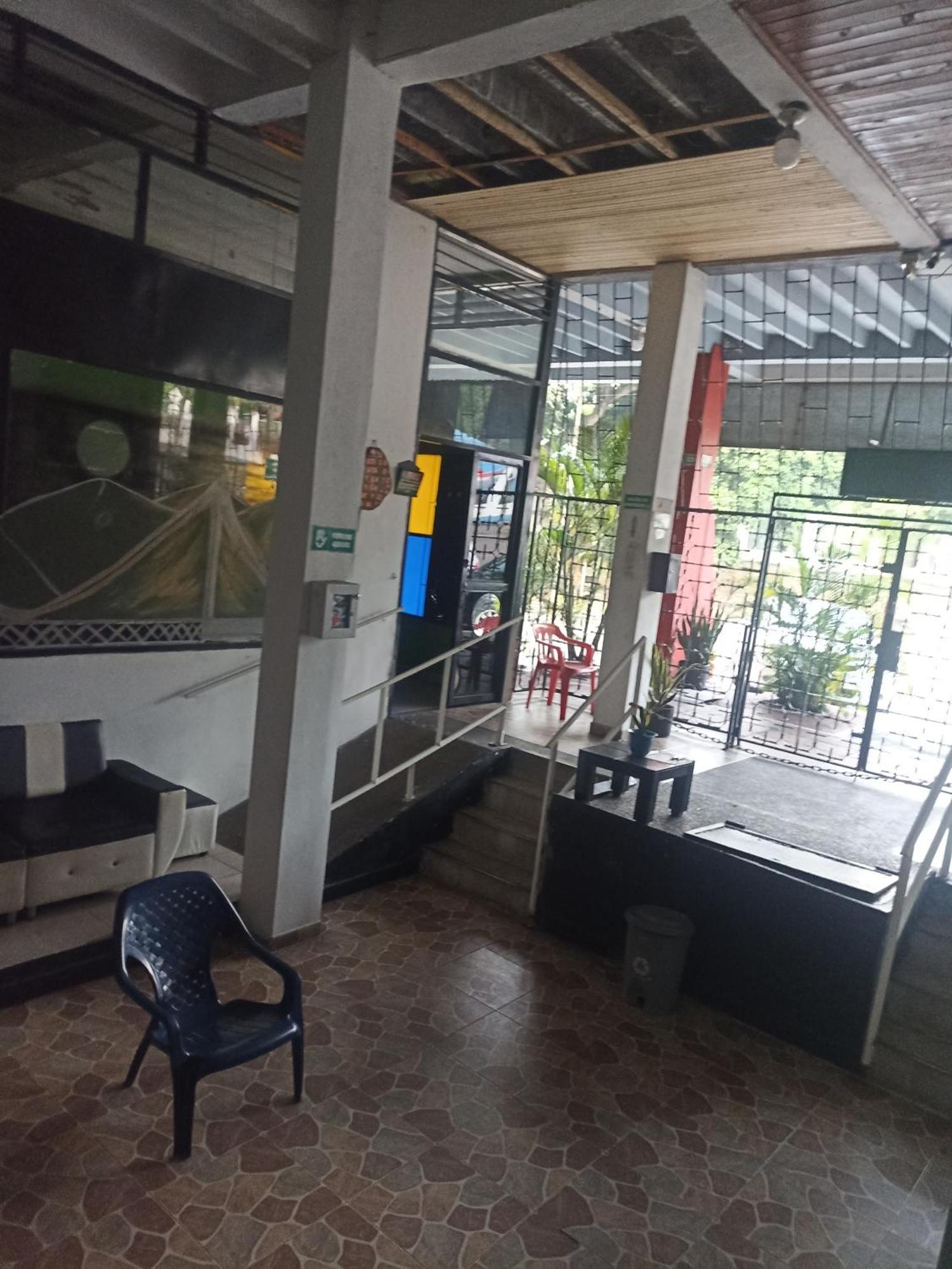 Hotel Los Toboganes Honda  Extérieur photo